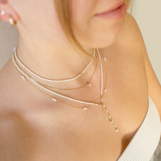 Luna' Freshwater Pearl Station Necklace