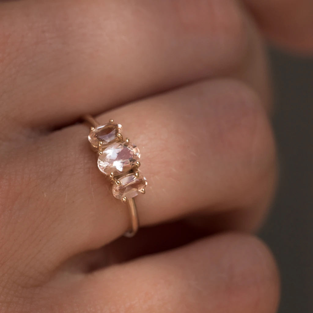 Bijou Ring 14k Morganite Anne Sportun Fine Jewellery